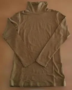 長袖トップス タートルネック М ライトブラウン
