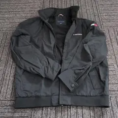 【美品】トミーヒルフィガー　ナイロン　ブラック　デカロゴ　大きいサイズメンズXL