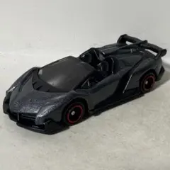 セブンイレブン限定　トミカ ランボルギーニ・ヴェネーノ グレー　ミニカーのサムネイル