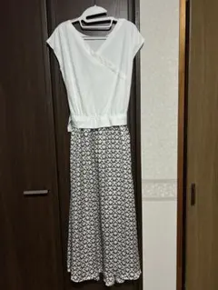 今週末までお値下げします！QVCアンミカ Vネックワンピース