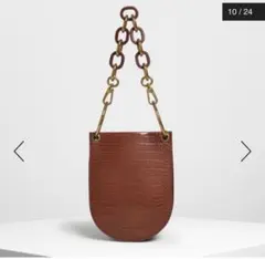 CHARLES & KEITH ショルダーバッグのサムネイル