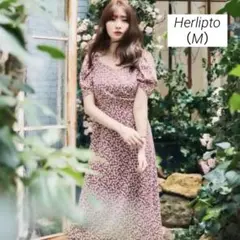 完売品❗️美品✨ハーリップトゥ　チェリーバックスリットロングワンピース 総柄