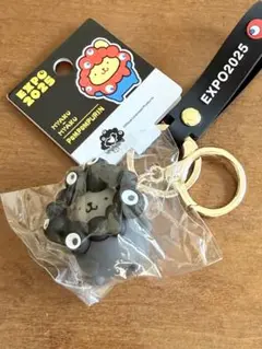 万博2025 ミャクミャク　サンリオ　ポムポムプリン　キーホルダー　黒　新品