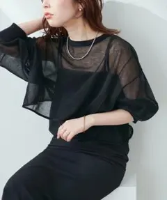 お好みのスタイリングを自在に楽しめる シアーニット+キャミワンピースセット