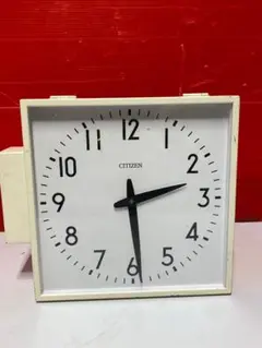 CITIZEN 正方形掛け時計 インテリア 中古
