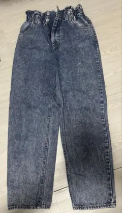 デニムパンツ