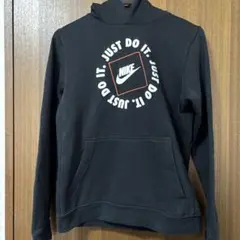 NIKE ナイキ　パーカー 黒　150相当