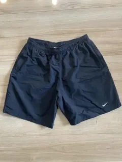 NIKE ブラック ショートパンツ　Ｌサイズ