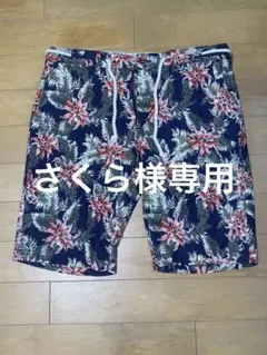ライトオン　ボタニカル柄 ショートパンツ ネイビーのサムネイル