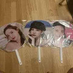 TWICEうちわ