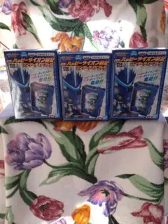 仮面ライダーセイバーDXハッピーライオン戦記ワンダーライドブック