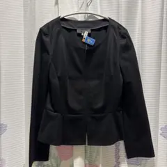 アンタイトル　スーツ　ブラック