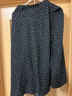 もうすぐ処分予定　黒と白の水玉模様 フレアスカート S