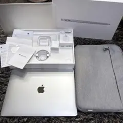 【美品】　MacBook Air 2020 13インチ 16GB Apple純正