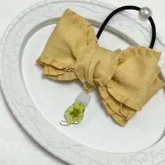 ❁ヘアゴム❁ハンドメイド  大人 フリル リボン  レジン 猫ちゃん イエロー