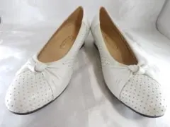 銀座ヨシノヤ★本革パンプス★24★試着のみ★ランクS