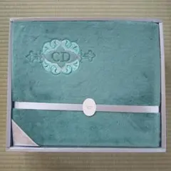 Christian Dior／カネボウ 緑色刺繍入りボアシーツ140✕240cm