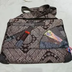 Item thumbnail for item 7921d096-f9c0-42b9-8816-b618ab5fc180