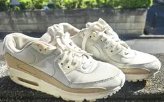 週末価格!Nike Air Max 90 ホワイト/ベージュ