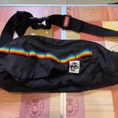 CHUMS ボディバッグ ブラック レインボーライン