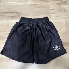 umbro サッカー　ハーフパンツ 黒 140