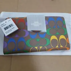 COACH コーチ C4536 レインボー シグネチャー 二つ折り財布 - メルカリ
