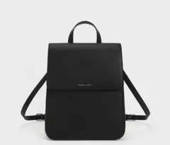 CHARLES&KEITH フロントフラップ ストラクチャーバックパック