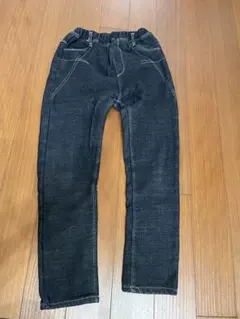 試着のみ☆裏起毛デニム　ジーンズ　ブラック　150センチ