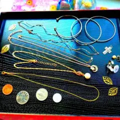 吉*宗様 遺品整理 アクセサリーまとめ売りヴィンテージ ゴールド 多数 ネックレ