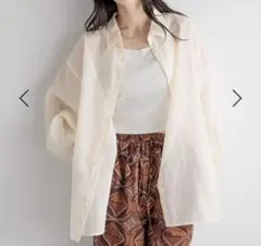 ローリーズファーム シアーシャツ