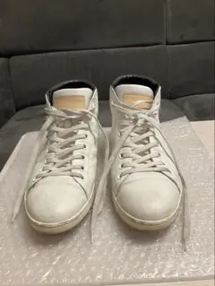 靴 \