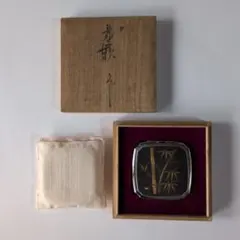 NACON製 SILVER刻印 コンパクトミラー(パウダーケース) - メルカリ