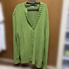 ZARAのカーディガン抹茶色グリーン