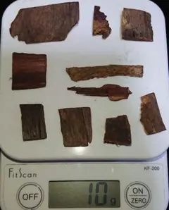 香木 沈香 伽羅 聞香◎品名 金伽羅 伽羅金剛 塗箱短8入 | 贈答用お線香 | 日本香堂公式