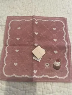 ジルスチュアート　刺繍 タオルハンカチ　20cm×20cm 新品未使用