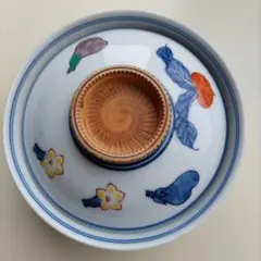 蓋付き茶碗 野菜と花のデザイン　 波佐見焼