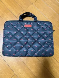 マークジェイコブス タブレットケース PCケース チェリー柄 - メルカリ