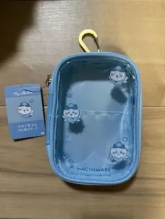 ハチワレ　ちいかわ　中身が見える持ち運びポーチ