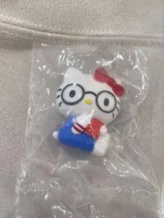 めがねっこちゃんフィギュア　ハローキティ　サンリオキャラクターズ