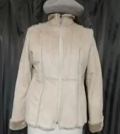 ムートン風ベージュジャケット