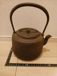 東周青銅香炉 】 方形獣胴四つ足 骨董・古玩 蔵出 - メルカリ