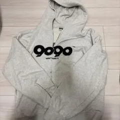 9090 グレー ジップアップパーカー - メルカリ