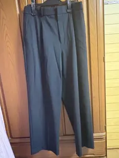 ユニクロ　タックワイドパンツ　Lサイズ　黒