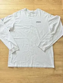 パタゴニア Tシャツ M ライトグレー