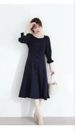 【新品未使用】ネイビーワンピース