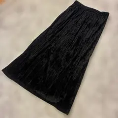GU黒 プリーツタイトスカート