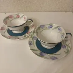 期間限定出品✩ナルミ チューリップデザイン ティーカップとソーサー 2客セット