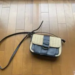 カジュアルショルダーバッグ