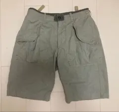 STONE ISLAND カーゴショートパンツ カーキのサムネイル