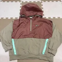 NIKE トレーナー　M